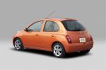 Nissan MM 2001 года